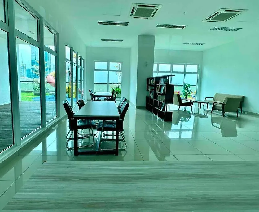 Aesthetic Home Twin Galaxy -2Br- Free Shuttle Bus By Cowidea Τζόχορ Μπάχρου